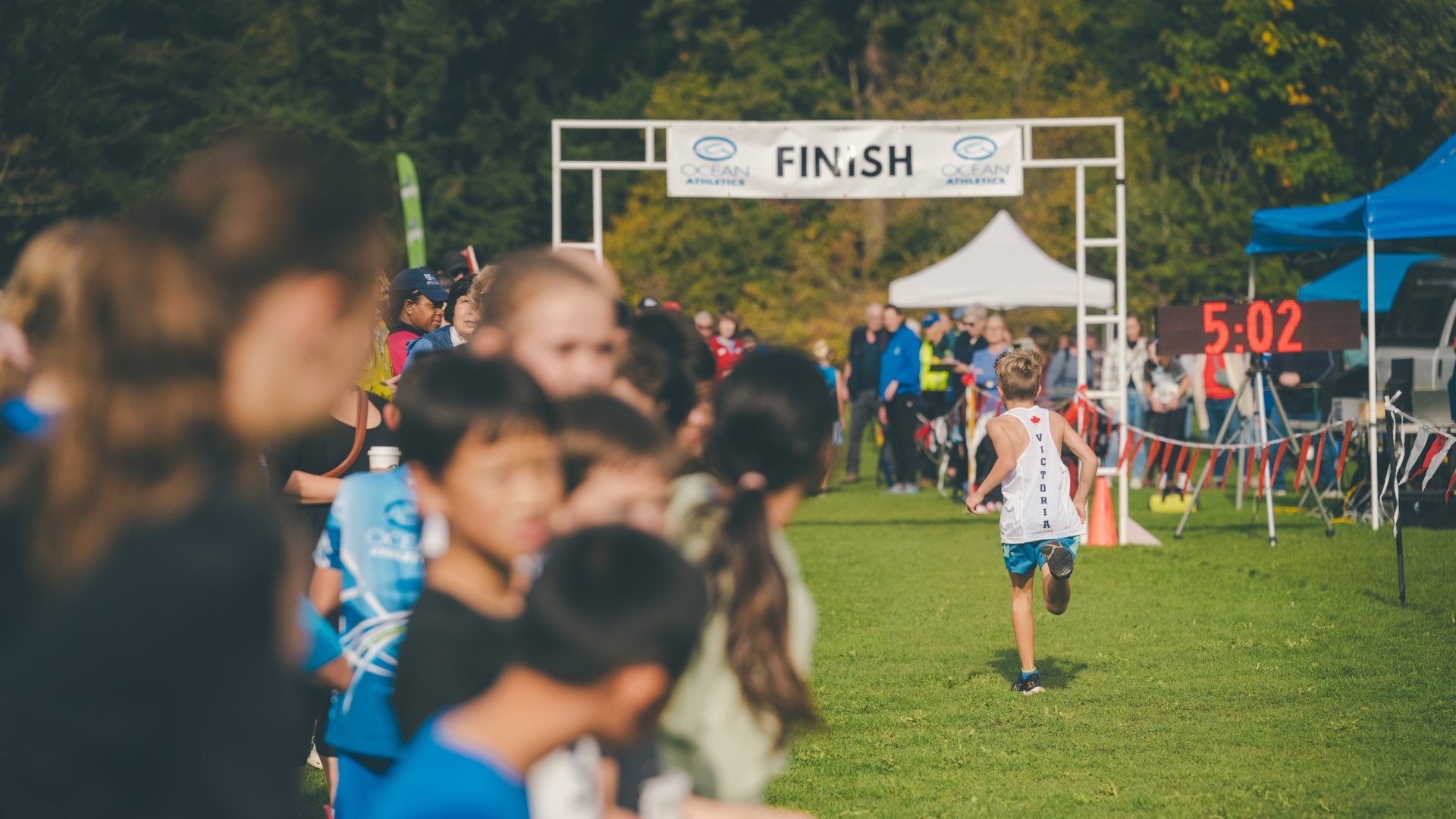Crowd watching the finish line at a cross country event in Surrey BC Shea MacNeil Oct 14 XCC 44